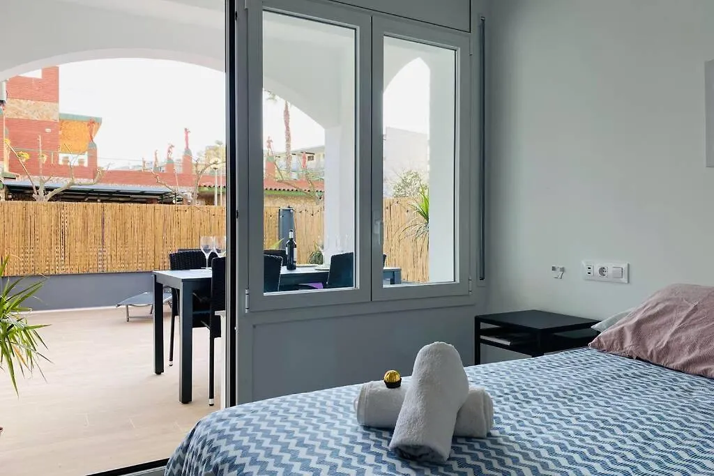 Apartment 70 M2, Apartamento Cerca De La Playa, Apto Minusvalidos. Roses Spain